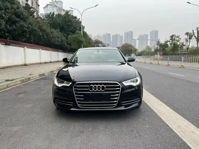 Audi A6L 2012, 100000 км, за 6418.82 USD