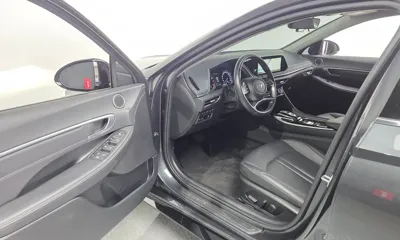 Hyundai Sonata 2022, 73905 км, за 12307.09 USD - фото 10