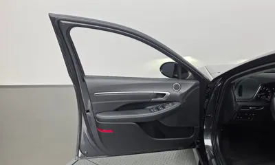 Hyundai Sonata 2022, 73905 км, за 12307.09 USD - фото 24
