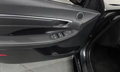Hyundai Sonata 2022, 73905 км, за 12307.09 USD - фото 37
