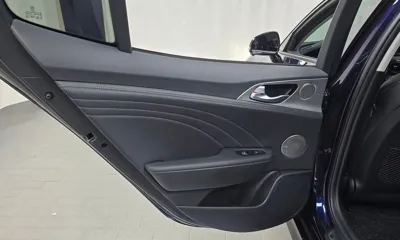 Kia Stinger 2021, 44073 км, за 17811.86 USD - фото 24