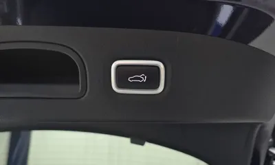 Kia Stinger 2021, 44073 км, за 17811.86 USD - фото 33