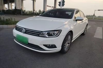 Volkswagen Lamando · 2015 год