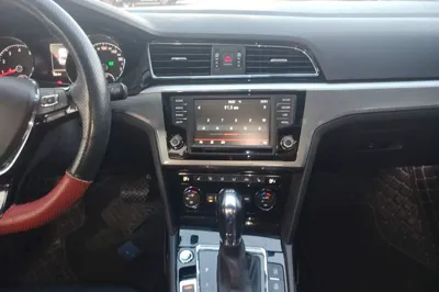 Volkswagen Lamando 2015, 105200 км, за 6714 USD - фото 20