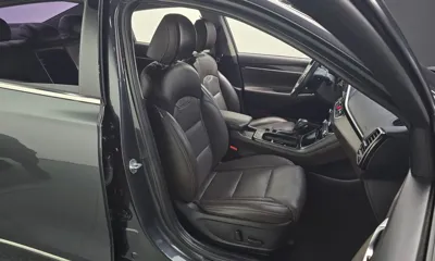 Hyundai Grandeur 2018, 50143 км, за 10564.91 USD - фото 10