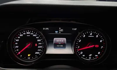 Mercedes-Benz E-Class 2018, 151185 км, за 11661.24 USD - фото 8