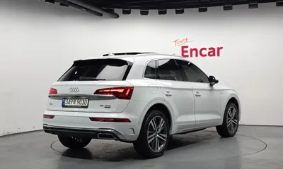Audi Q5 2022, 31194 км, за 33805.96 USD