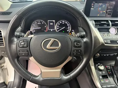 Lexus NX 2019, 57000 км, за 24501.76 USD - фото 10