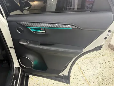 Lexus NX 2019, 57000 км, за 24501.76 USD - фото 17