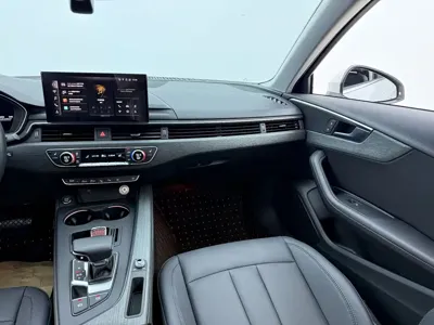Audi A4L 2022, 40000 км, за 18951.96 USD - фото 12
