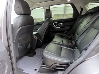 Land Rover Discovery Sport 2018, 108027 км, за 7548.9 USD - фото 6