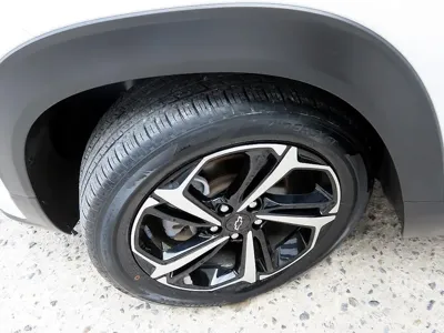 ChevroletGMDaewoo Trailblazer 2023, 54038 км, за 12800.32 USD - фото 20