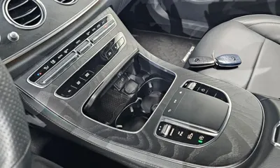 Mercedes-Benz E-Class 2021, 65443 км, за 24429.98 USD - фото 17
