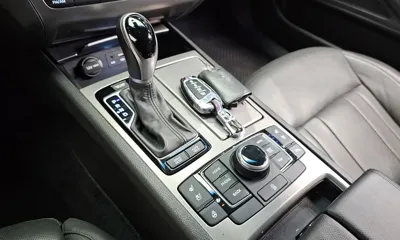 Hyundai Genesis 2016, 120476 км, за 6108.51 USD - фото 9