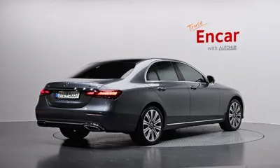 Mercedes-Benz E-Class 2021, 113238 км, за 23774.81 USD