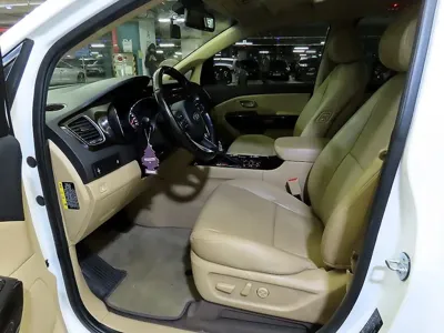 Kia Canival 2020, 126590 км, за 10278.96 USD - фото 9