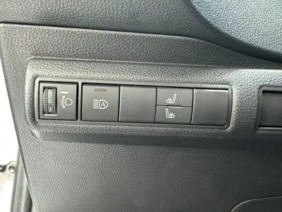 Toyota Corolla 2023, 35000 км, за 11184.98 USD - фото 9
