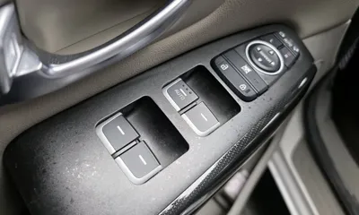 Kia Canival 2015, 119182 км, за 5939.87 USD - фото 14