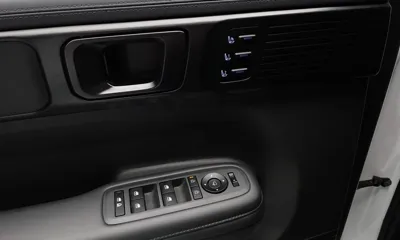 Hyundai Santafe 2024, 28533 км, за 25981.63 USD - фото 18