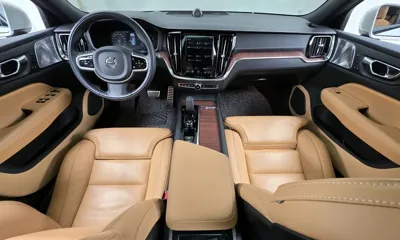 Volvo V60 2022, 36152 км, за 25702.01 USD - фото 7