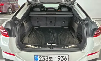 BMW X6 2025, 15180 км, за 67611.92 USD - фото 20