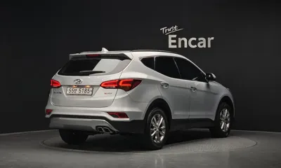 Hyundai Santafe 2016, 58207 км, за 8402.26 USD