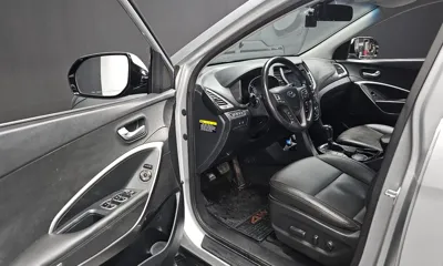Hyundai Santafe 2016, 58207 км, за 8402.26 USD - фото 11