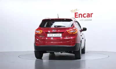 Hyundai Tucson 2014, 102800 км, за 3908.8 USD
