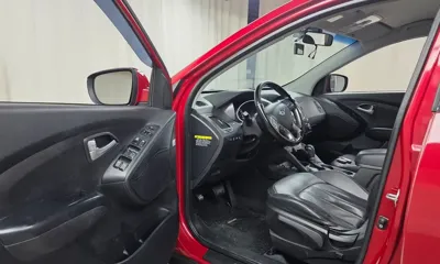 Hyundai Tucson 2014, 102800 км, за 3908.8 USD - фото 10