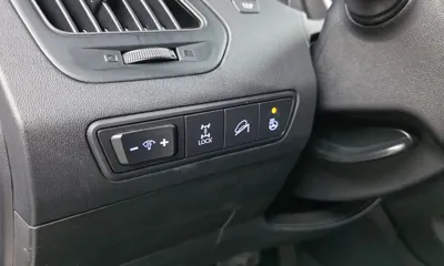 Hyundai Tucson 2014, 102800 км, за 3908.8 USD - фото 18