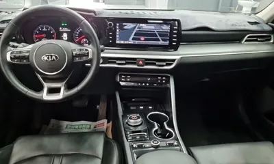 Kia K5 2021, 110000 км, за 10174.61 USD