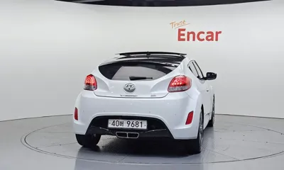 Hyundai Veloster 2012, 118111 км, за 2539.56 USD