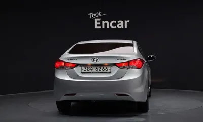 Hyundai Avante 2011, 80061 км, за 2817.92 USD
