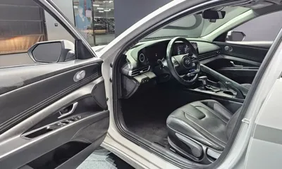 Hyundai Avante 2022, 54618 км, за 11832.37 USD - фото 11