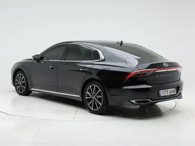 Hyundai Grandeur 2022, 103894 км, за 14966.52 USD