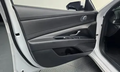 Hyundai Avante 2023, 63409 км, за 14310.1 USD - фото 25