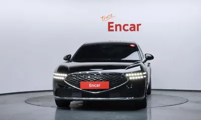Genesis G90 2023, 71567 км, за 40256.51 USD