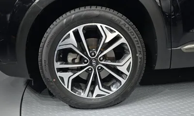 Hyundai Santafe 2019, 115959 км, за 11181.17 USD
