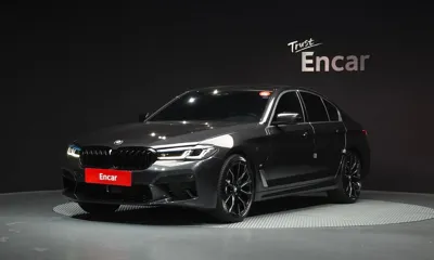 BMW 5-Series · 2020 год