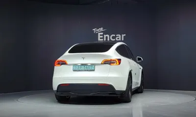 Tesla Model Y 2021, 192593 км, за 16830.26 USD