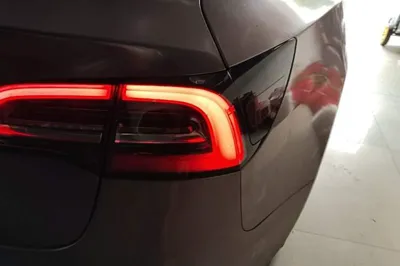 Tesla Model 3 2020, 123200 км, за 17739 USD - фото 9
