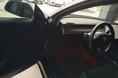 Tesla Model 3 2020, 123200 км, за 17739 USD - фото 18