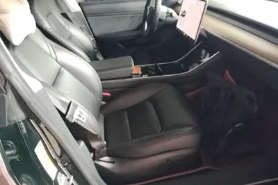 Tesla Model 3 2020, 123200 км, за 17739 USD - фото 19