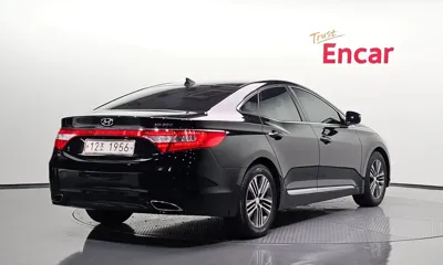 Hyundai Grandeur 2013, 174201 км, за 2619.14 USD