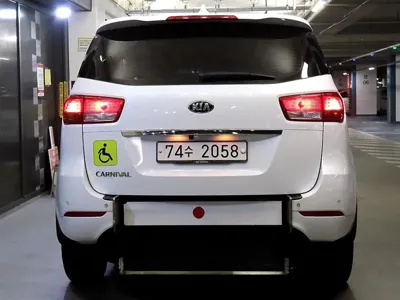 Kia Canival 2018, 182121 км, за 8645.9 USD - фото 4