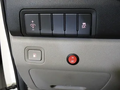 Kia Canival 2018, 182121 км, за 8645.9 USD - фото 14
