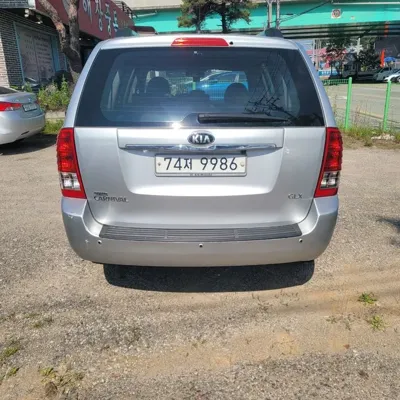 Kia Canival 2014, 190000 км, за 2100.56 USD