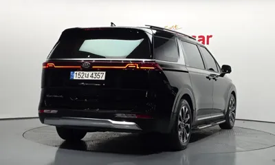Kia Canival 2021, 114026 км, за 15526.92 USD