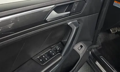 Volkswagen Tiguan 2020, 237017 км, за 11093.61 USD - фото 19