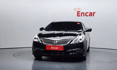 Hyundai Grandeur 2016, 185012 км, за 4426.82 USD